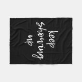 現保在。やる気を起こさせる フリースブランケット (正面(横))