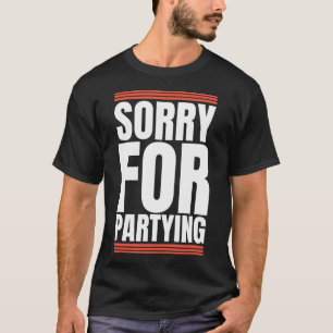現在のおもしろい誕生日フェスティバル Tシャツ