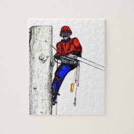 現在のチェーンソーで働く木の外科医アルボリスト ジグソーパズル