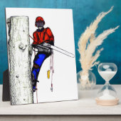 現在のチェーンソーで働く木の外科医アルボリスト フォトプラーク (側面)