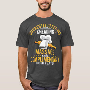 現在はマッサージを無料で提供している Tシャツ