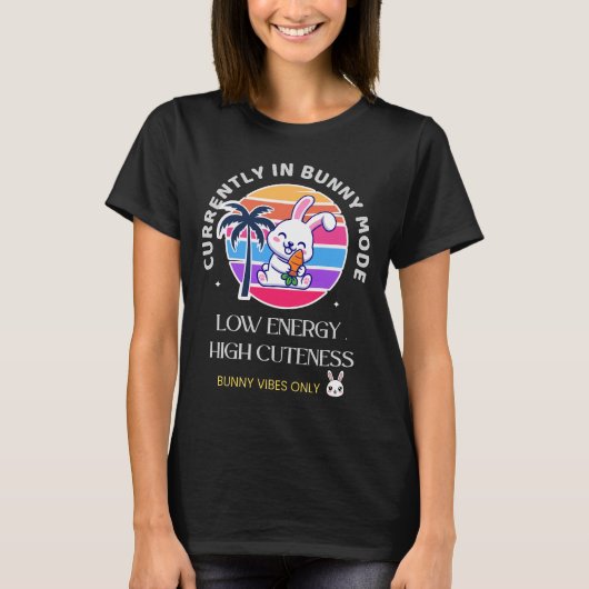 現在ウサギモード中 Tシャツ (正面)