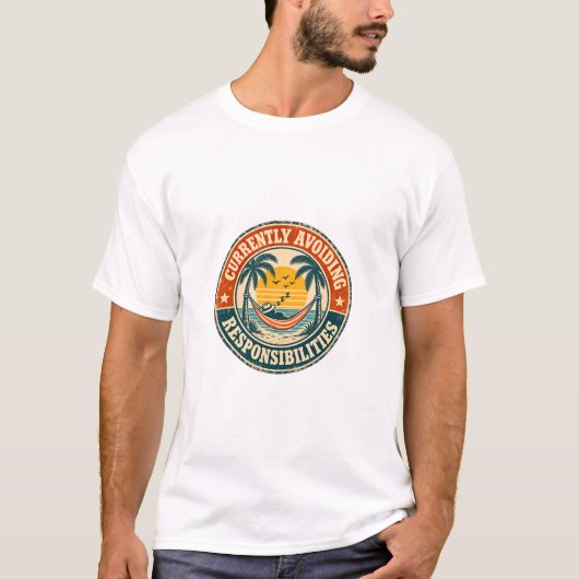 現在責任を回避中 Tシャツ (正面)