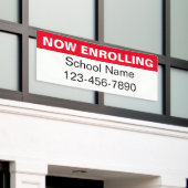 現在Enrolling Red White School Name電話番号 横断幕 (ビルの外側)