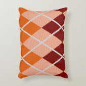 現実的でアーガイル柄のな布 アクセントクッション (正面(垂直))
