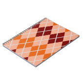 現実的でアーガイル柄のな布 ノートブック (左側)