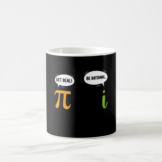現実的になろう 有理数になろう 面白い数学 円周率の日 数学好き コーヒーマグカップ (中央)