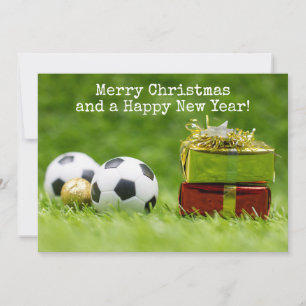 球とギフトボックス付きのサッカークリスマスカード シーズンカード
