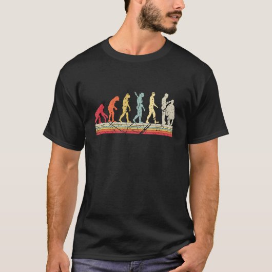 理容師の進化マンバーバーショップヘアスタイリスト1 Tシャツ (正面)