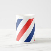 理容師は縞で飾ります ボーンチャイナマグカップ (正面)