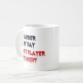 理容師バイデイゾンビースレーバーバイナイト コーヒーマグカップ (正面左)