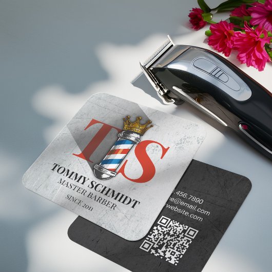 理容師ヘアショップクラウン王室の理容師ポールQRコード スクエア名刺