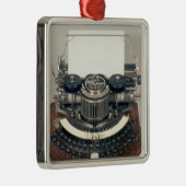 理想的なキーボードが付いているHammondのタイプライター、 メタルオーナメント (右)