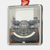 理想的なキーボードが付いているHammondのタイプライター、 メタルオーナメント (左)