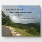 理解についてのヘンリー・デイビッド・ソローによる引用文。 フォトプラーク (正面)