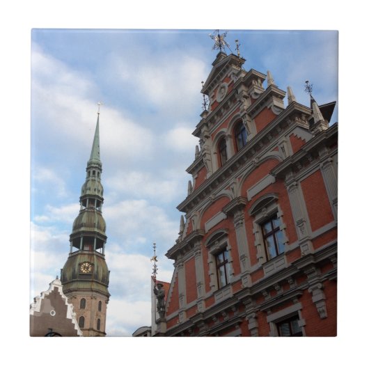 理賀、ラトビア タイル (正面)