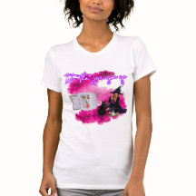 瓶の中にTシャツを入れて