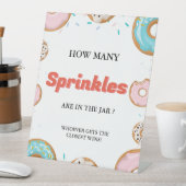 瓶の赤ちゃんシャワーゲーム内のSPrinklesの数 台座サイン (インサイチュ)