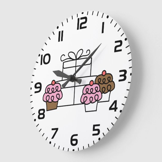甘いお祝いカップケーキとギフトボックス ラージ壁時計 (傾斜)