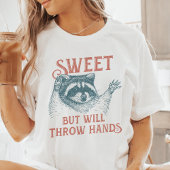 甘いが手荒なアライグマ トライブレンドTシャツ