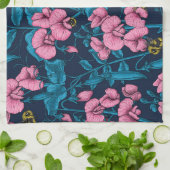 甘いエンドウ豆と(昆虫)マルハナバチ、ピンクとブルー キッチンタオル (折り畳み)