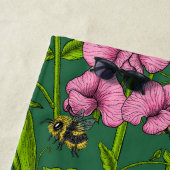 甘いエンドウ豆と（昆虫）マルハナバチ、緑とピンク ビーチタオル (インサイチュ)