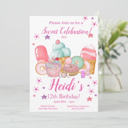 甘いカップケーキ，アイスクリーム誕生日，任意の年齢 招待状 (スタンド正面)