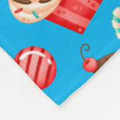 甘いカップケーキ フリースブランケット (角)