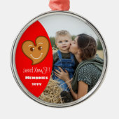 甘いクリスマスジンジャーブレッドハート編集可能 – 写真 – 赤 メタルオーナメント (正面)