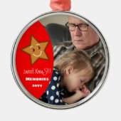 甘いクリスマスジンジャーブレッド星編集可能 – フォトレッド メタルオーナメント (正面)