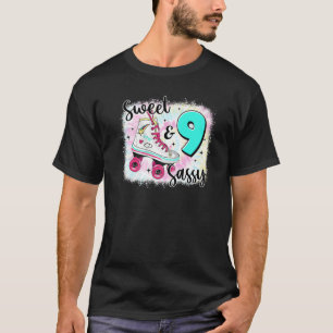 甘いサッシーと9人の誕生日のための女子スケーター Tシャツ