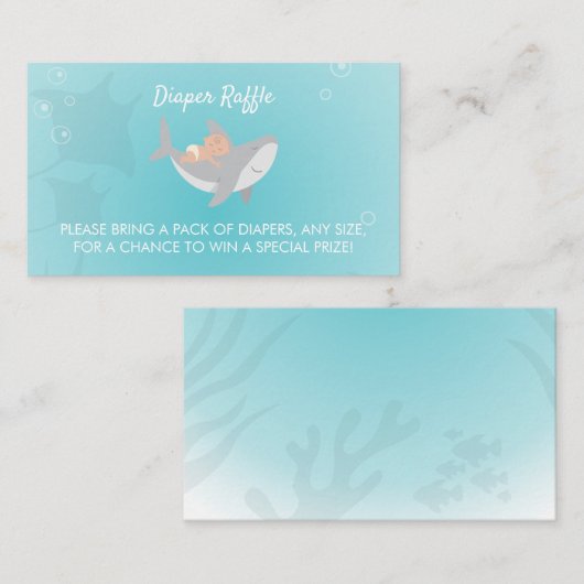 甘いサメ赤ちゃんシャワーおむつラッフル エンクロージャーカード (正面/裏面)