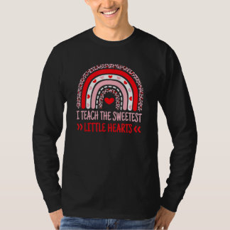 甘いハートを教えるレインボーティーチャー バレンタイン Tシャツ