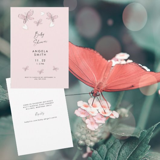 甘いピンクのハートと蝶ベビーガールシャワー 招待状