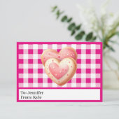 甘いピンクの格子模様の写真教室バレンタインデー カード (スタンド正面)