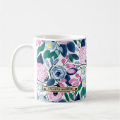 甘いピンクの海軍の花の水色金ゴールドモノグラム コーヒーマグカップ (左)