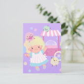 甘いフワフワのモンスターとコットンキャンディーガール ポストカード (スタンド正面)