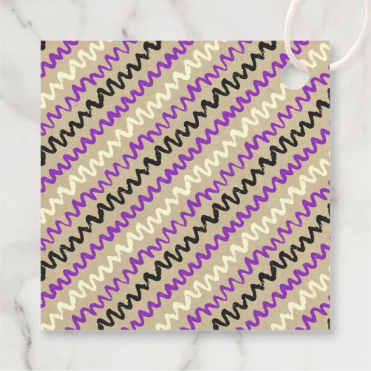 甘いベビーがハロウィーンの赤ちゃんシャワーを醸造している フェイバータグ (裏面)