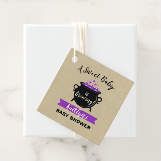 甘いベビーがハロウィーンの赤ちゃんシャワーを醸造している フェイバータグ (インサイチュ)