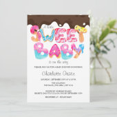 甘いベビーが進行中ユニセックス(チョコレート) 招待状 (スタンド正面)