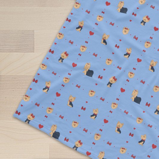 甘いヨークシャーテリア弓とハート – 青 –  フリースブランケット