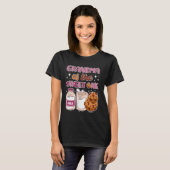 甘いワンクッキーとミルクの祖母1歳の誕生日 Tシャツ (正面フル)