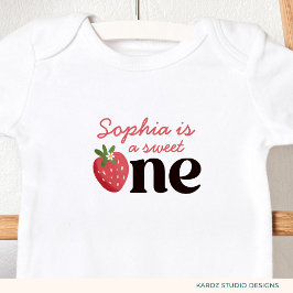甘いワンストロベリーガール1歳の誕生日 ベビーボディスーツ