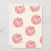 甘いワンドーナツのピンクの女の子の最初の誕生日 招待状 (裏面)