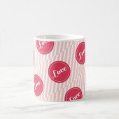 甘い可愛いラブピンクストライプ色のバレンタインデーのマグカップ コーヒーマグカップ (中央)