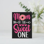 甘い子の母がドーナツを振りかけたもの ポストカード (スタンド正面)