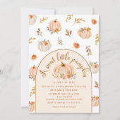 甘い小さなカボチャが赤ちゃんシャワーの途中にある 招待状 (正面)