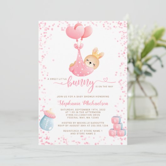 甘い小さなバニーの女の子の本リクエスト赤ちゃんシャワー 招待状 (スタンド正面)