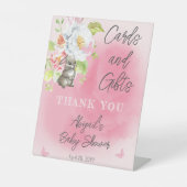 甘い小さなバニーの赤ちゃんシャワーカードとギフト 台座サイン (正面)