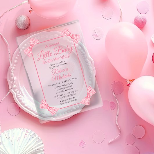 甘い小さなベビーピンク弓ガールベビーシャワー アクリル招待状